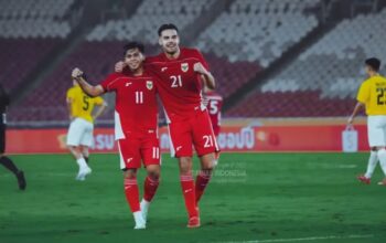 Dua pemain Timnas Indonesia U-23. Foto: Kita Garuda/Timnas Indonesia/Ulanda.id