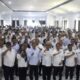 Bupati Ismet Mile saat memimpin Rapat Pimpinan bersama para Kepala Organisasi Perangkat Daerah (OPD), Sekretaris OPD, Kepala Bidang, Camat, Sekretaris Camat, Kepala Desa, Lurah, serta Sekretaris Desa dan Lurah di BPU Kabila, Rabu (3/9/2025). (F.AKP-Tim Redaksi)/Ulanda.id