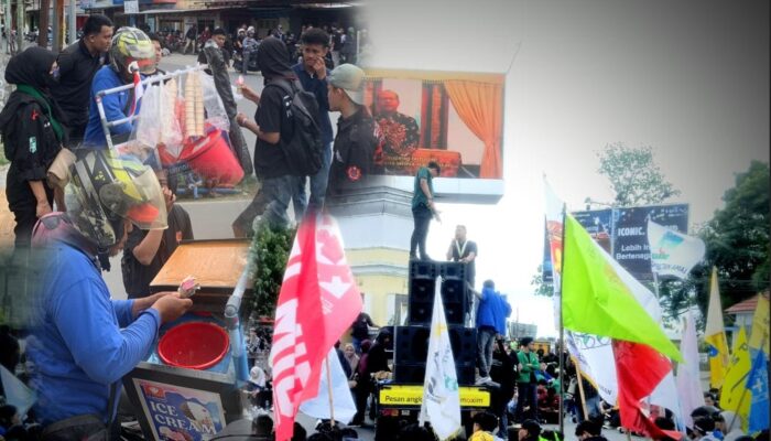 Di Tengah Demo, Pedagang Es Keliling Raup Rezeki Fantastis