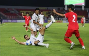 Reaksi penyerang Timnas U23 Indonesia, Jens Raven, pada laga kontra Laos di ajang Kualifikasi Piala Asia U23 2026 di Stadion Gelora Delta Sidoarjo pada Rabu (3/9/2025).(KOMPAS.com/Suci Rahayu)/Ulanda.id