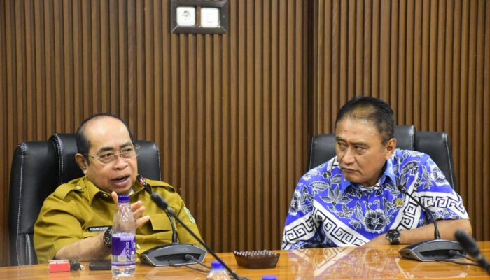 Isu Strategis Dibahas, Adhan Dambea Bertemu DPRD Gorontalo