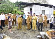 Kebakaran di Ipilo, Pemkot Gorontalo Salurkan Bantuan untuk Korban