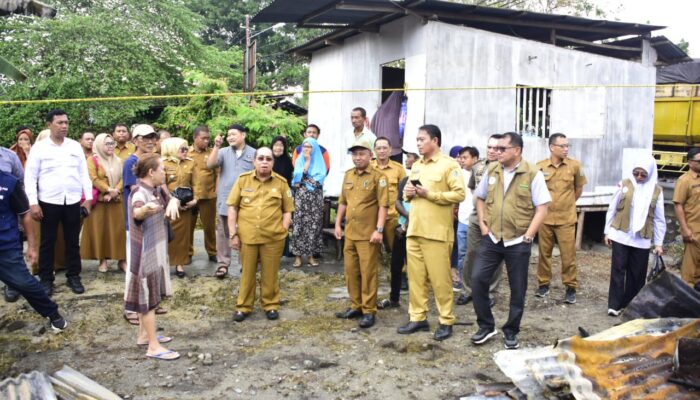 Kebakaran di Ipilo, Pemkot Gorontalo Salurkan Bantuan untuk Korban