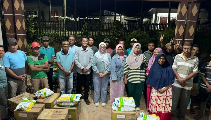 Pokir Femmy Udoki Bantu Petani Bone Bolango Terima Bibit Jagung untuk Tingkatkan Produksi