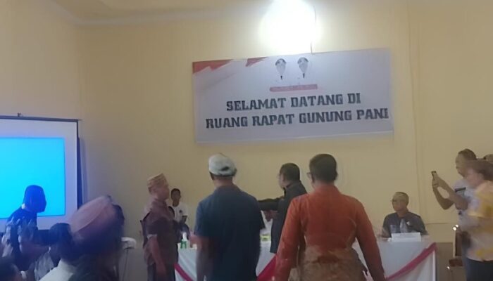 Rapat Pansus DPRD Gorontalo Bahas Tambang Emas Gunung Pani Nyaris Ricuh