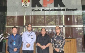 Wali Kota Adhan yang didampingi Inspektur Kota Gorontalo Taufiq Dunggio disambut langsung oleh Tim Koordinasi dan Supervisi Pencegahan (Korsupgah) KPK RI/Ulanda.id