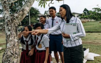 Ilustrasi pembelajaran kolaboratif menjadi kunci penguatan pendidikan inklusi. Sumber foto : Pexels./Ulanda.id