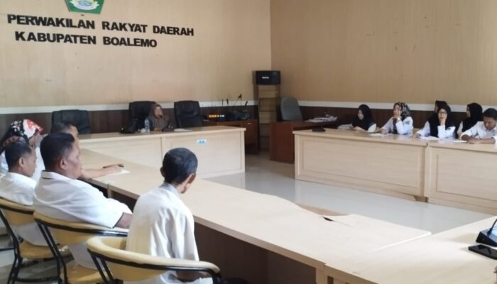 Ulkia Kiu Ajak Staf Sekretariat DPRD Boalemo Tingkatkan Loyalitas dan Profesionalisme