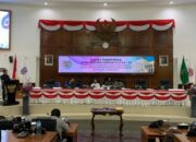 Ketua DPRD Provinsi Gorontalo, Thomas Mopili, memberikan apresiasi atas kinerja Panitia Khusus (Pansus) Perkebunan Kelapa Sawit DPRD/Ulanda.id