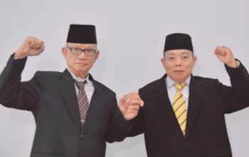 Bupati dan Wakil Bupati Bone bolango Ismet Maile - Risman Tolingguhu/Ulanda.id