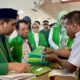 Sekretaris Jenderal Partai Persatuan Pembangunan (PPP) kubu Agus Suparmanto, Taj Yasin Maimoen (kiri), didampingi Anggota Tim Formatur sekaligus mantan Ketua Majelis Pertimbangan PPP Muhammad Romahurmuziy (kanan) mendaftarkan hasil Muktamar X PPP ke Kementerian Hukum di Jakarta, Rabu (1/10/2025). (ANTARA/Fath Putra Mulya)/Ulanda.id