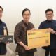 Foto: Taspen menyerahkan manfaat Program Pensiun dan Tabungan Hari Tua (THT) kepada mantan Menteri Keuangan Sri Mulyani Indrawati. (Tangkapan layar)/Ulanda.id