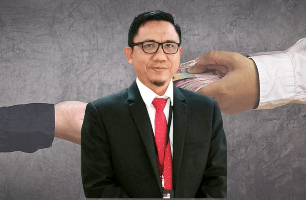 Inspektur Daerah Bone Bolango, Fredy Lasut, menjelaskan bahwa hasil klarifikasi membenarkan keduanya memang hadir dalam pertemuan tersebut. Pertemuan berlangsung di teras rumah sang kontraktor sekitar bulan Juli 2025/Ulanda.id