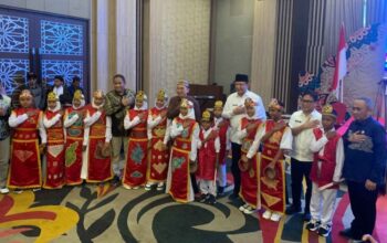 Menteri Kebudayaan Fadli Zon saat menghadiri Dialog Budaya bersama seniman dan budayawan di Hotel Aston, Kota Gorontalo, Rabu, 15 Oktober 2025. (Foto: Dok. Istw)/Ulanda.id